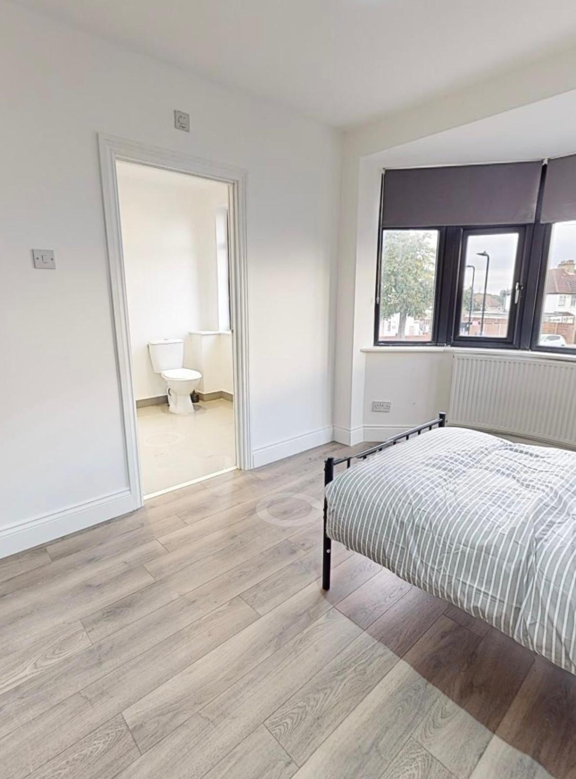 Sudbury Heights Guest House Harrow on the Hill المظهر الخارجي الصورة